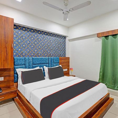 Capital O Bhavya Villa Ahmedabad Exterior foto